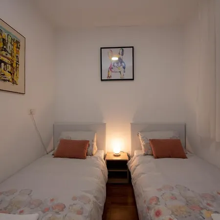 Miss Tina Apartment