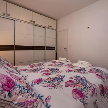 Apartamento Miss Tina